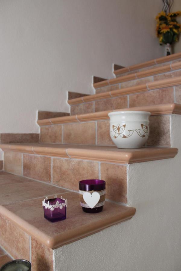 Casa Vacanze Nonna Nunzia Villa บอซา ภายนอก รูปภาพ